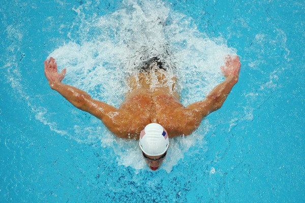 冬天游泳有什么好處 冬天游泳需要注意什么 冬天游泳有什么好處 冬天游泳需要注意什么