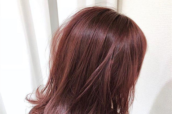 染發(fā)為什么會掉色 染發(fā)后怎么預防掉色 染發(fā)為什么會掉色 染發(fā)后怎么預防掉色