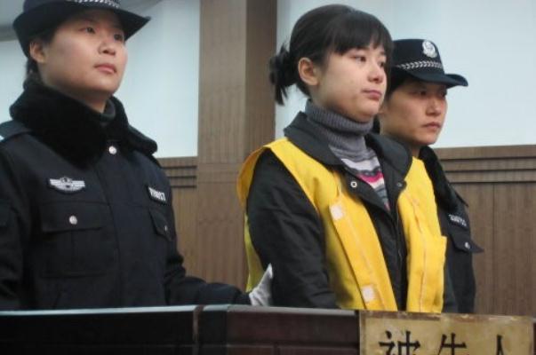 離婚要多久才能拿到離婚證 起訴離婚需要準備哪些材料 離婚要多久才能拿到離婚證 起訴離婚需要準備哪些材料