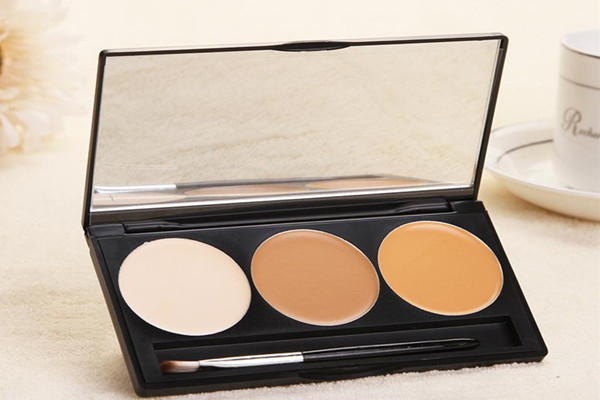 遮瑕膏如何選擇顏色 遮瑕膏有什么功效 遮瑕膏如何選擇顏色 遮瑕膏有什么功效