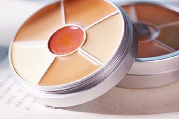 遮瑕膏和遮瑕液的區(qū)別 遮瑕膏和遮瑕液哪個(gè)好用 遮瑕膏和遮瑕液的區(qū)別 遮瑕膏和遮瑕液哪個(gè)好用