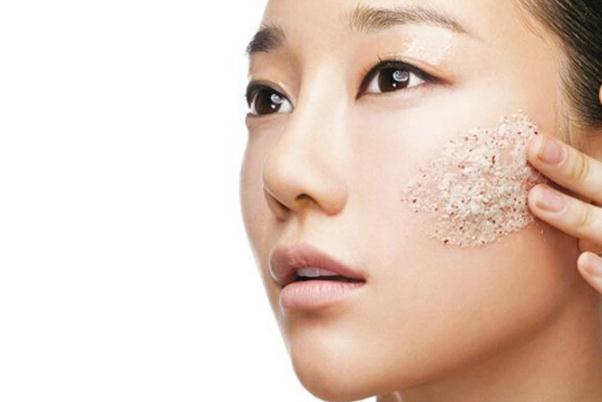 粉刺要不要擠出來 粉刺要怎么處理 粉刺要不要擠出來 粉刺要怎么處理