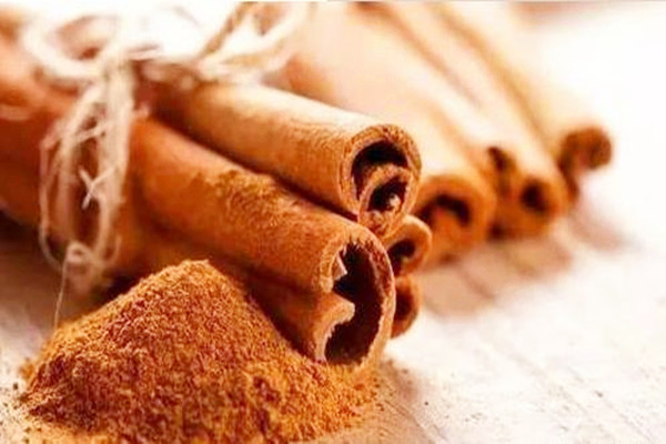 肉桂能泡酒嗎 肉桂泡酒的功效 肉桂能泡酒嗎 肉桂泡酒的功效