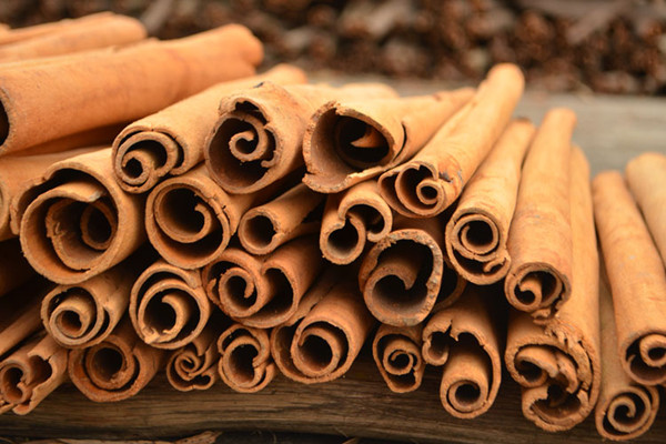 肉桂的用法用量 肉桂對(duì)消化系統(tǒng)的影響 肉桂的用法用量 肉桂對(duì)消化系統(tǒng)的影響
