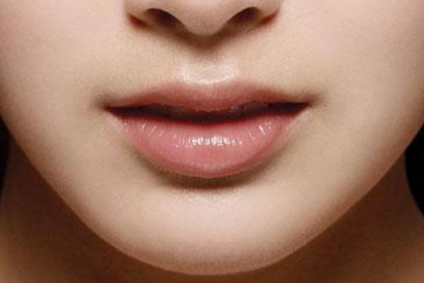 唇毛可以刮嗎 唇毛刮了一次不要緊吧 唇毛可以刮嗎 唇毛刮了一次不要緊吧