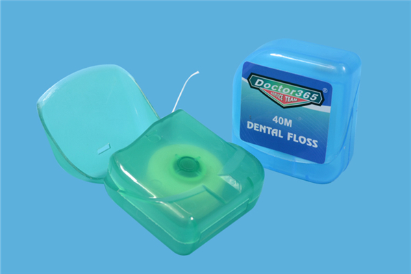 牙線(xiàn)可以去牙結(jié)石嗎 牙線(xiàn)的作用 牙線(xiàn)可以去牙結(jié)石嗎 牙線(xiàn)的作用