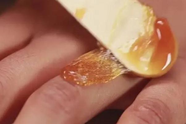 蜜蠟脫毛的副作用 蜜蠟脫毛是連根拔起嗎 蜜蠟脫毛的副作用 蜜蠟脫毛是連根拔起嗎