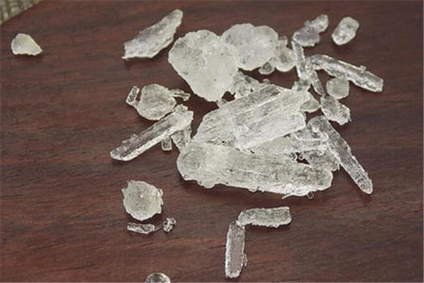 芒硝可以治乳腺增生嗎 芒硝敷乳房多久能起到藥效 芒硝可以治乳腺增生嗎 芒硝敷乳房多久能起到藥效