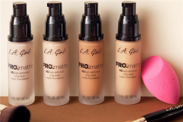 美寶蓮有專柜嗎 美寶蓮有沒有適合干皮的粉底液 美寶蓮有專柜嗎 美寶蓮有沒有適合干皮的粉底液