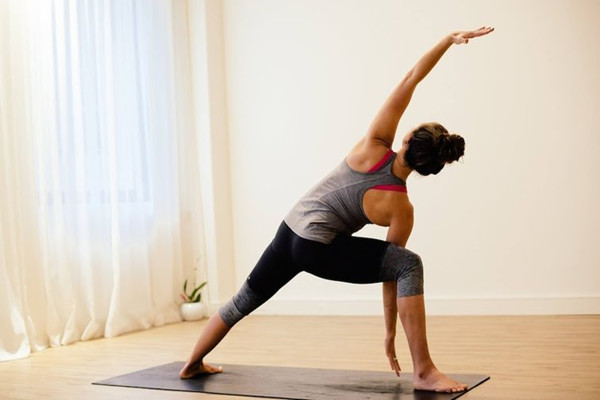 瑜伽可以改善頸椎病嗎 瑜伽可以幫助睡眠嗎 瑜伽可以改善頸椎病嗎 瑜伽可以幫助睡眠嗎