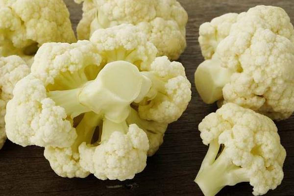 花椰菜有黑點(diǎn)能吃嗎 花椰菜有點(diǎn)發(fā)霉 花椰菜有黑點(diǎn)能吃嗎 花椰菜有點(diǎn)發(fā)霉