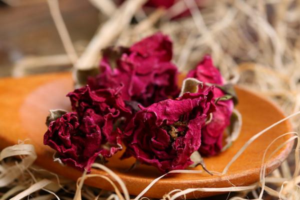 玫瑰茶對(duì)胃有沒(méi)有什么傷害 玫瑰茶對(duì)女性有什么好處 玫瑰茶對(duì)胃有沒(méi)有什么傷害 玫瑰茶對(duì)女性有什么好處