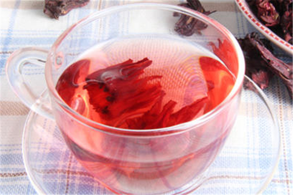 洛神花茶會(huì)導(dǎo)致月經(jīng)延長(zhǎng)嗎 洛神花茶每天喝多少好 洛神花茶會(huì)導(dǎo)致月經(jīng)延長(zhǎng)嗎 洛神花茶每天喝多少好