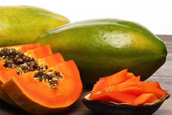 木瓜發(fā)苦能吃嗎 木瓜發(fā)苦吃了會中毒嗎 木瓜發(fā)苦能吃嗎 木瓜發(fā)苦吃了會中毒嗎