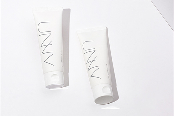 氨基酸洗面奶洗完之后為什么滑滑的 氨基酸洗面奶排行榜 氨基酸洗面奶洗完之后為什么滑滑的 氨基酸洗面奶排行榜