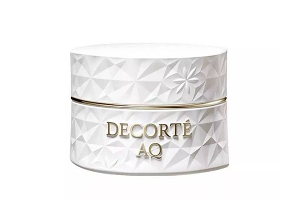 面霜要不要卸妝 面霜和防曬霜哪個(gè)先擦 面霜要不要卸妝 面霜和防曬霜哪個(gè)先擦