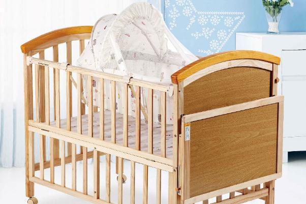 嬰兒床會有甲醛嗎 嬰兒床有味道怎么辦 嬰兒床會有甲醛嗎 嬰兒床有味道怎么辦