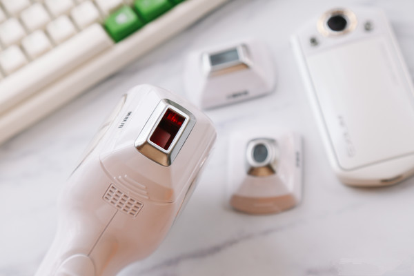 脫毛儀什么季節(jié)用最好 脫毛儀怎么選擇 脫毛儀什么季節(jié)用最好 脫毛儀怎么選擇