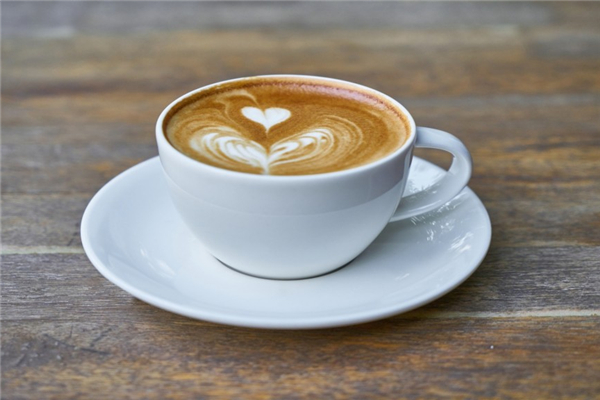 咖啡一天喝多少合適 咖啡喝多了對身體有什么影響嗎 咖啡一天喝多少合適 咖啡喝多了對身體有什么影響嗎