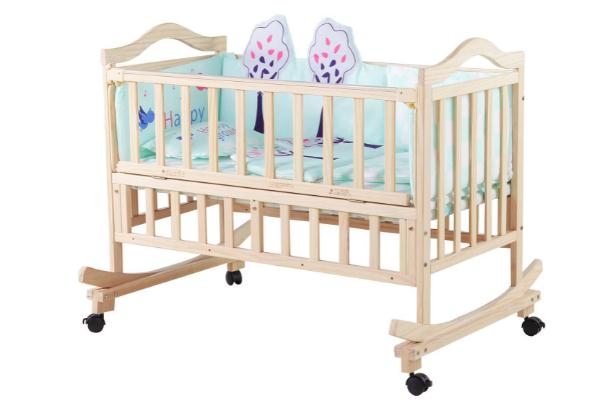 嬰兒床的尺寸一般是多大的 嬰兒床的木頭味對新生兒有影響嗎 嬰兒床的尺寸一般是多大的 嬰兒床的木頭味對新生兒有影響嗎