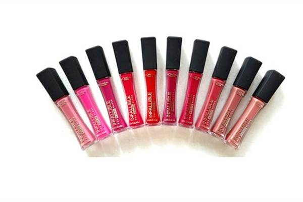 唇釉可以涂臉上嗎 唇釉可以當腮紅用嗎 唇釉可以涂臉上嗎 唇釉可以當腮紅用嗎