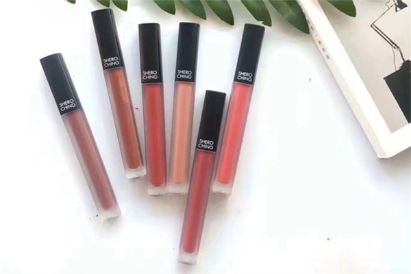 唇釉成膜要多久 唇釉成膜和不成膜的區(qū)別 唇釉成膜要多久 唇釉成膜和不成膜的區(qū)別