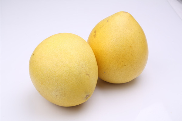 柚子可以和柿子一起吃嗎 柚子可以和橘子一起吃嗎 柚子可以和柿子一起吃嗎 柚子可以和橘子一起吃嗎