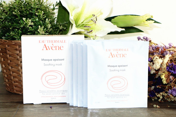 美白面膜什么時(shí)候用 生理期能敷美白面膜嗎 美白面膜什么時(shí)候用 生理期能敷美白面膜嗎