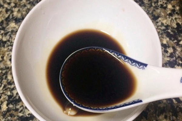 陳醋有沉淀物還能吃嗎 陳醋哪些人不能吃 陳醋有沉淀物還能吃嗎 陳醋哪些人不能吃