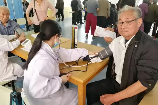 體檢的好處 體檢的身高為什么比實際的低 體檢的好處 體檢的身高為什么比實際的低