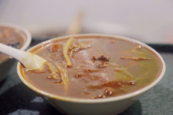 胡辣湯哪兒的特產(chǎn) 胡辣湯是辣的嗎 胡辣湯哪兒的特產(chǎn) 胡辣湯是辣的嗎