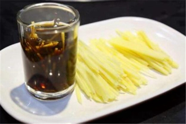 姜絲可樂可以驅(qū)寒嗎 姜絲可樂預(yù)防感冒嗎 姜絲可樂可以驅(qū)寒嗎 姜絲可樂預(yù)防感冒嗎