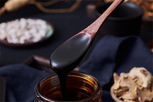 膏方和中藥哪個見效快 膏方是中藥嗎 膏方和中藥哪個見效快 膏方是中藥嗎