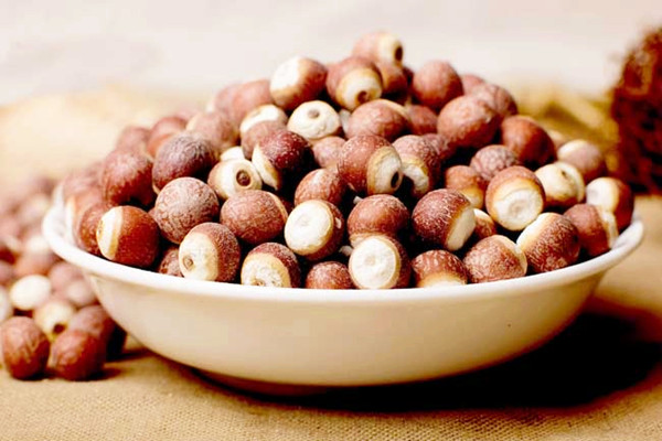 芡實(shí)大粒好還是小粒好 芡實(shí)怎么選才對(duì) 芡實(shí)大粒好還是小粒好 芡實(shí)怎么選才對(duì)