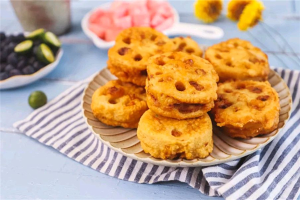 炸藕夾用什么粉 炸藕夾用淀粉還是面粉 炸藕夾用什么粉 炸藕夾用淀粉還是面粉