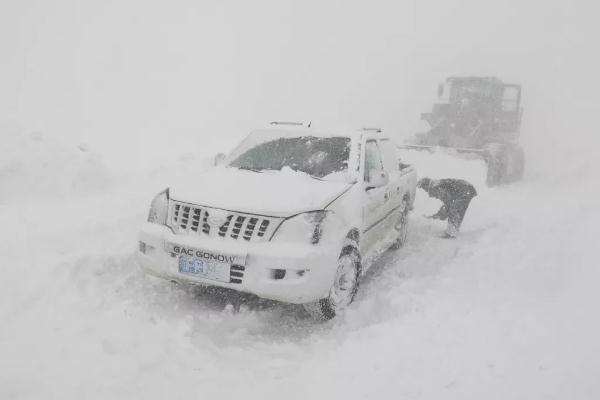暴雪天氣需要儲備什么物資 暴雪天高鐵會停運嗎 暴雪天氣需要儲備什么物資 暴雪天高鐵會停運嗎