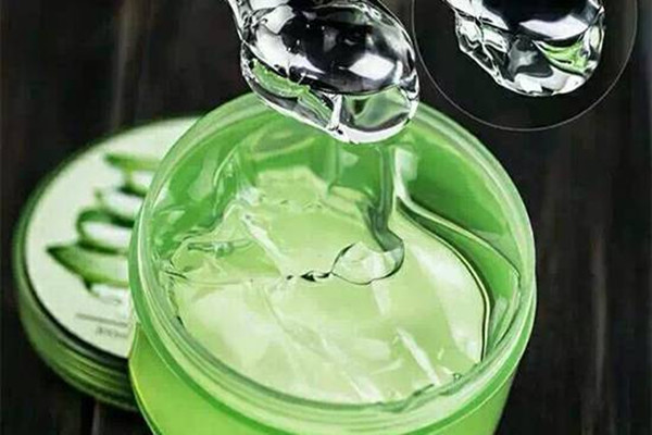 蘆薈膠能否天天使用 長(zhǎng)期使用蘆薈膠有什么好處 蘆薈膠能否天天使用 長(zhǎng)期使用蘆薈膠有什么好處