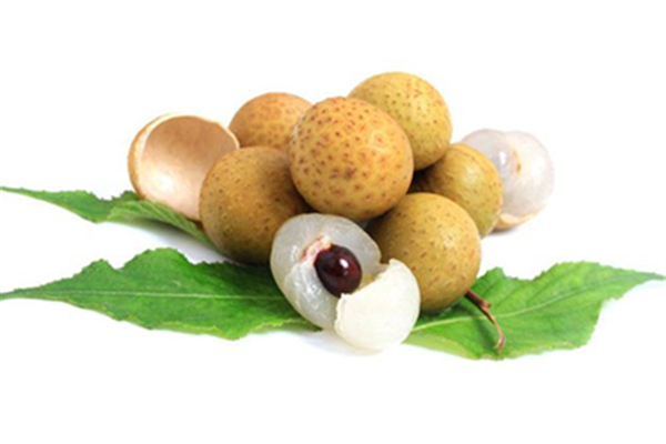 龍眼和桂圓是同一種食物嗎 龍眼是什么季節(jié)的水果 龍眼和桂圓是同一種食物嗎 龍眼是什么季節(jié)的水果