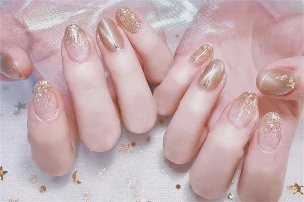 貓眼美甲要用專門(mén)的指甲油嗎 貓眼美甲要做多久 貓眼美甲要用專門(mén)的指甲油嗎 貓眼美甲要做多久