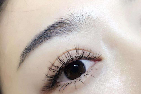 開眼角后多久可以洗臉 開眼角后多久能戴隱形眼鏡 開眼角后多久可以洗臉 開眼角后多久能戴隱形眼鏡