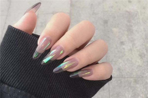 延長甲要做多久 延長甲怎么做 延長甲要做多久 延長甲怎么做