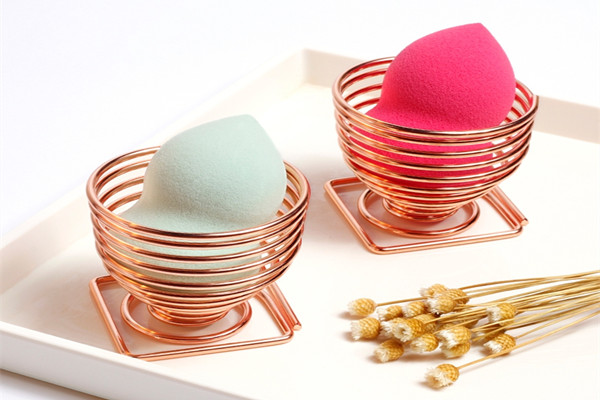 美妝蛋應(yīng)該怎么清洗 美妝蛋多久清洗一次 美妝蛋應(yīng)該怎么清洗 美妝蛋多久清洗一次