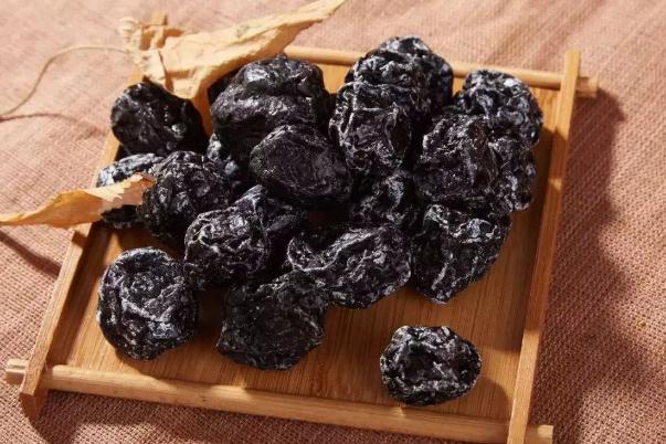 烏梅能降尿酸嗎 烏梅的熱量 烏梅能降尿酸嗎 烏梅的熱量