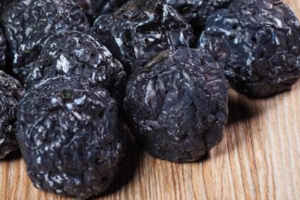 烏梅能降尿酸嗎 烏梅的熱量 烏梅能降尿酸嗎 烏梅的熱量