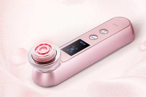 導(dǎo)入儀可以導(dǎo)什么產(chǎn)品 家用的精華液可以用導(dǎo)入儀導(dǎo)入嗎 導(dǎo)入儀可以導(dǎo)什么產(chǎn)品 家用的精華液可以用導(dǎo)入儀導(dǎo)入嗎