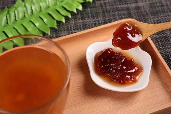 枇杷膏可以沖水喝嗎 枇杷膏為什么不能多喝 枇杷膏可以沖水喝嗎 枇杷膏為什么不能多喝
