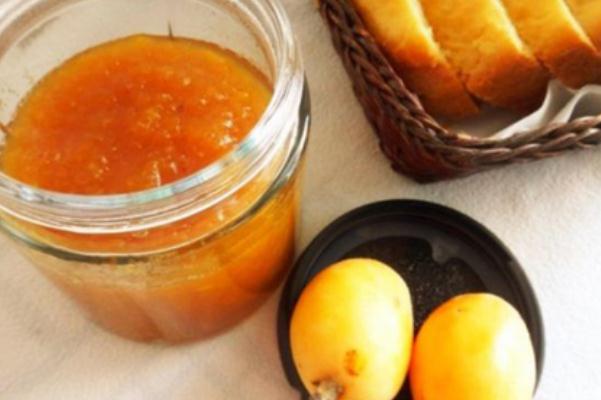 枇杷膏要沖水喝嗎 枇杷膏要用熱水泡嗎 枇杷膏要沖水喝嗎 枇杷膏要用熱水泡嗎