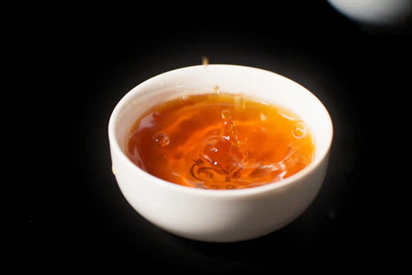 紅茶泡好了可以放多久 紅茶怎么泡才正確 紅茶泡好了可以放多久 紅茶怎么泡才正確