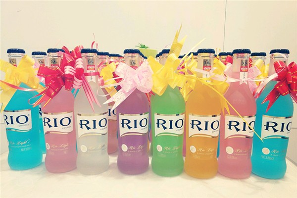 rio雞尾酒度數(shù)高還是啤酒 rio雞尾酒好喝嗎 rio雞尾酒度數(shù)高還是啤酒 rio雞尾酒好喝嗎