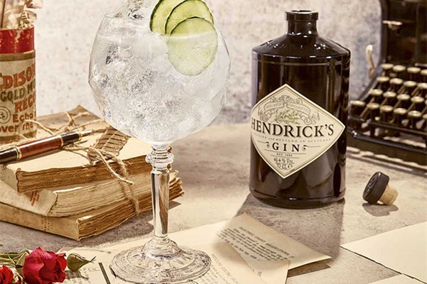 gin酒屬于什么酒 gin酒可以調(diào)什么酒 gin酒屬于什么酒 gin酒可以調(diào)什么酒